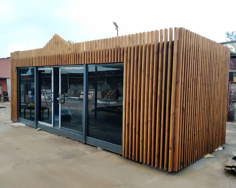 Kıvanç Prefabrik ahşap kaplamalı konteyner ofis uygulaması